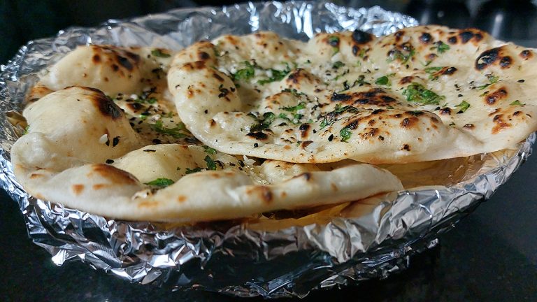 garlic naan