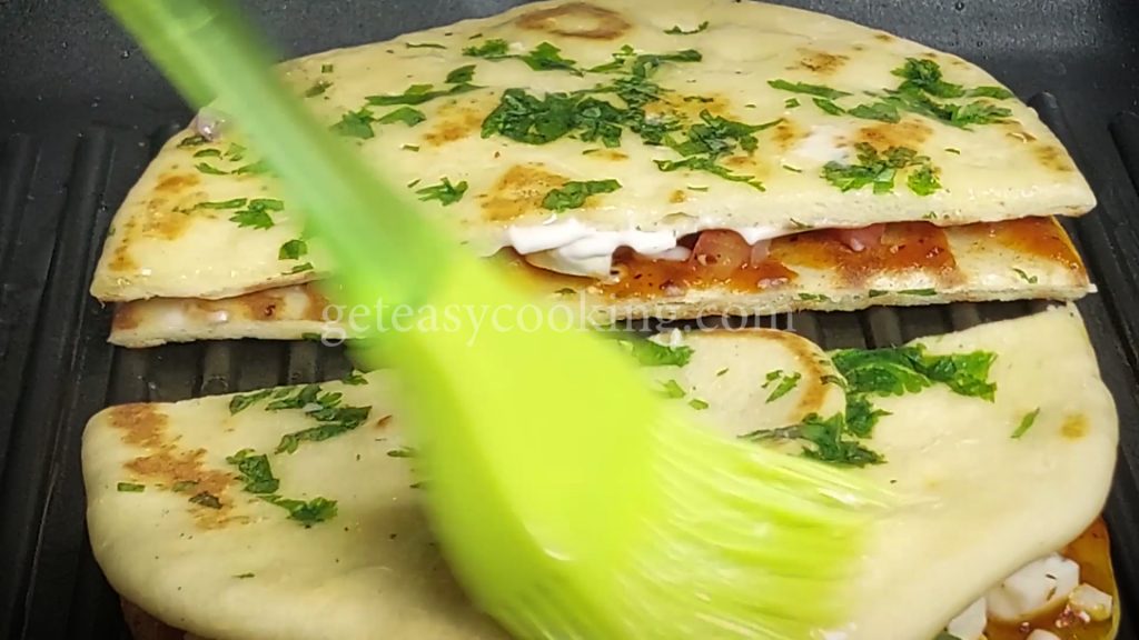 Cheesy Veg Kulcha Sandwich
