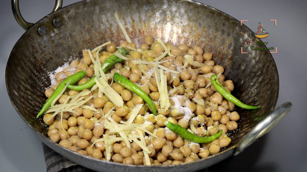 what dishes go with chole bhature
