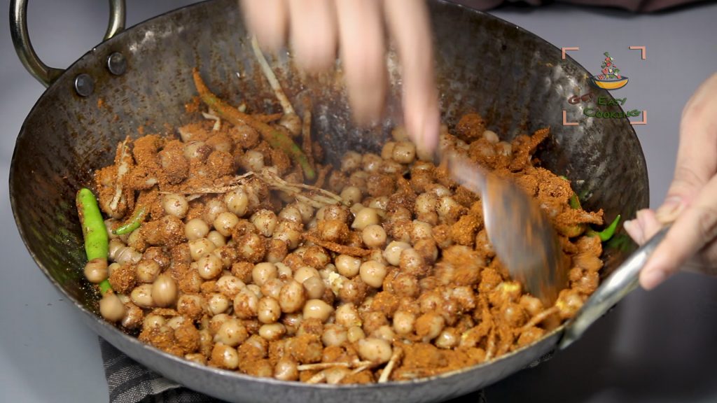 calories in chole bhature